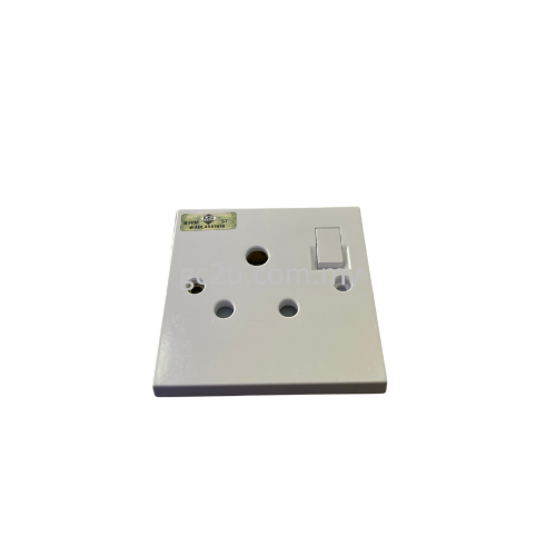 SWITCH SOCKET UMS 15AMP MODEL: 1215A